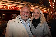 Constantin Wecker kam zusammen mit  Annik Berlin  zur Premiere von Circus Roncalli in München (©Foto: Ingrid Grossmann)